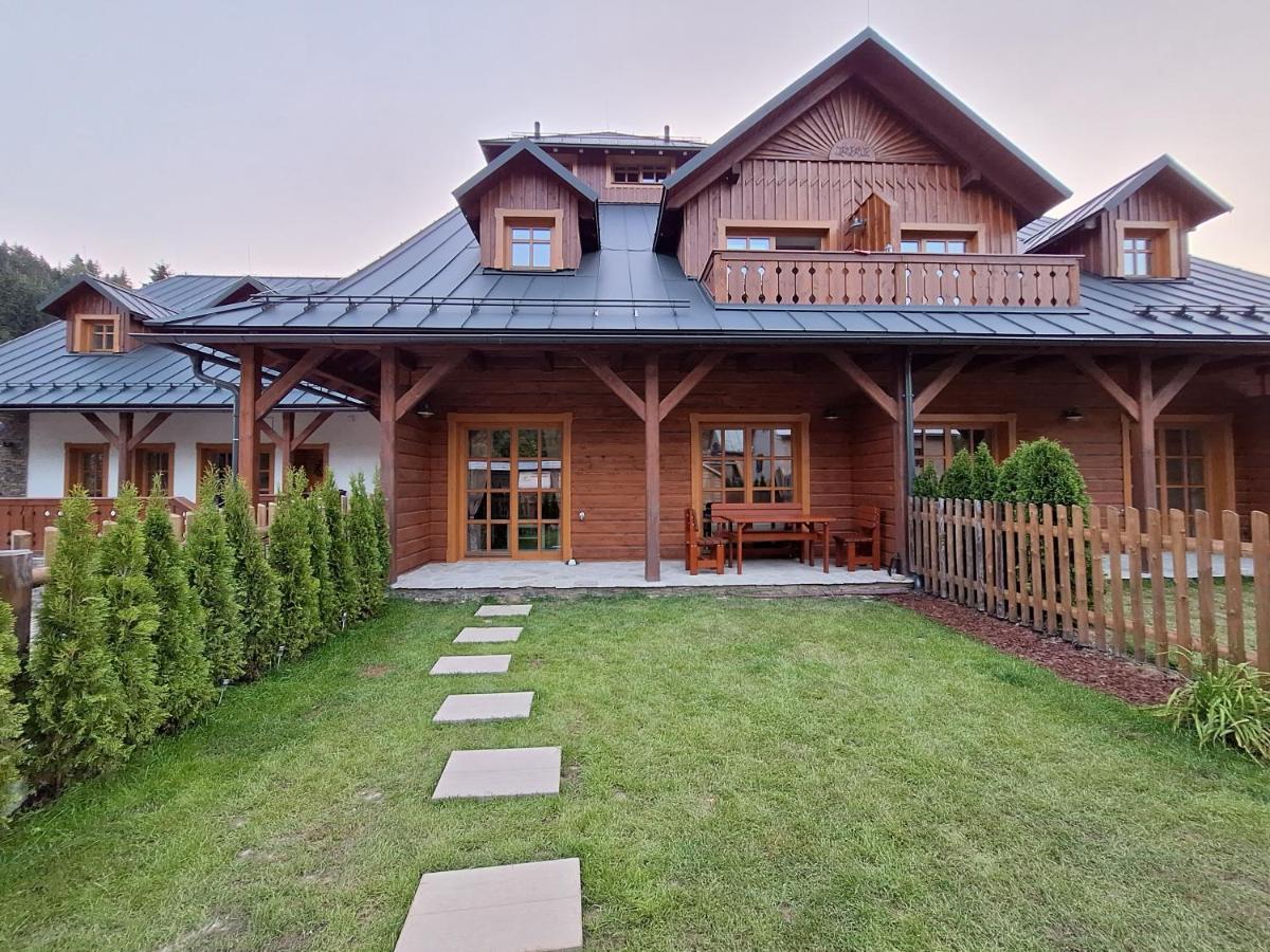 Apartman Jezerne Velké Karlovice Extérieur photo